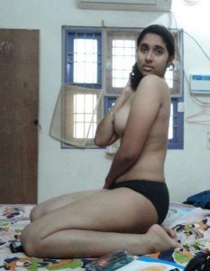 கருப்பு நிறத்து ஜெட்டி