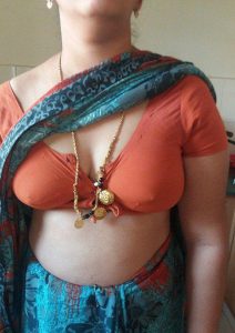 இரண்டு தொங்கும் காய்கள்