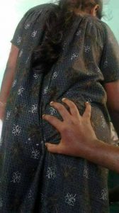 சூதினை பிடித்து கசக்குதல்