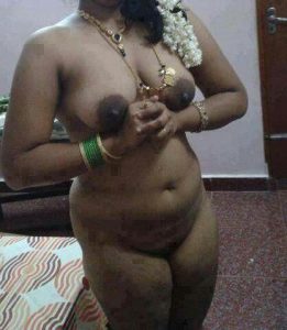 செக்ஸ்ய் வீட்டு மனைவி