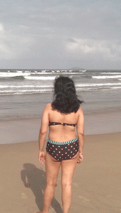 கவர்ச்சி பின்னழகு