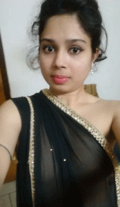 கருப்பு நிறத்து சாரி