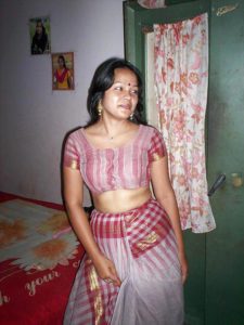 அழகிய பெண்
