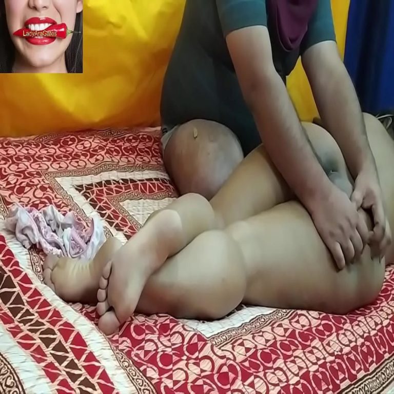கவர்ச்சி மனைவி புண்டை சுகம்
