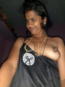 ஹவுஸ் ,மனைவி முலை