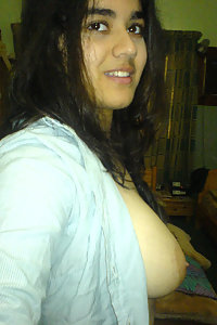 மாடர்ன் ஆன்டி படம்