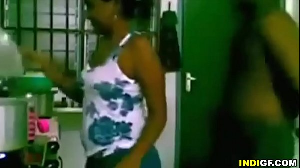 பொண்டாட்டி தங்கச்சி கூட கிட்சன் செக்ஸ் வீடியோ
