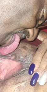 அங்கிள் புண்டை லிக்கிங்