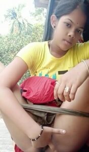 கிராமத்து பெண் புண்டை சுகம்