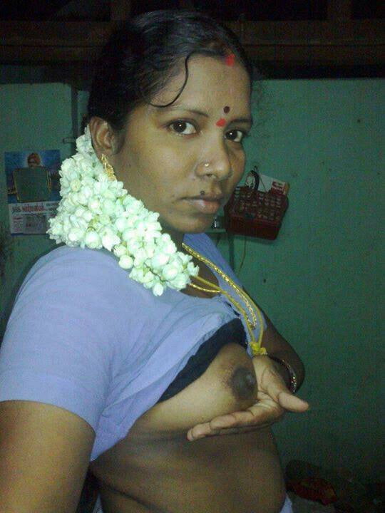 தோழி முலை கசக்கும் காமசுகம்