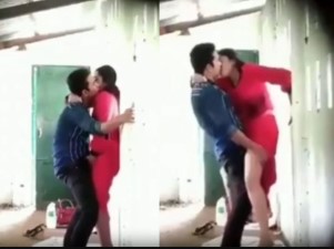 ரொமாண்டிக் மெய்கள் கல்லூரி பெண்ணின் செக்ஸ்