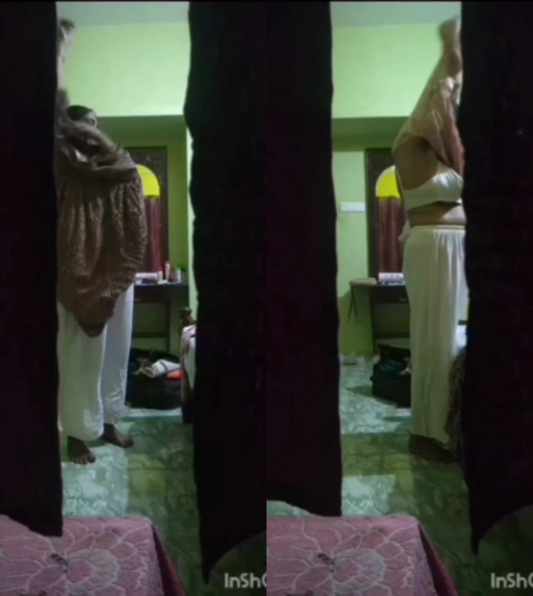 விதவை சித்தி ஆடை மாற்றுவதை ரகசிய வீடியோ எடுத்தேன்