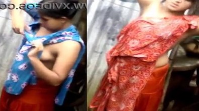 குளிச்சிட்டு ஈரத்துணி மாற்றும் அரைகுறை ஆபாசவீடியோ