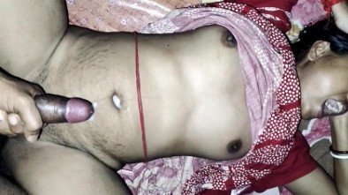 ஈரோடு கிராமத்து பெண் வேலைக்காரன் அடிச்சு ஓக்கிறான்