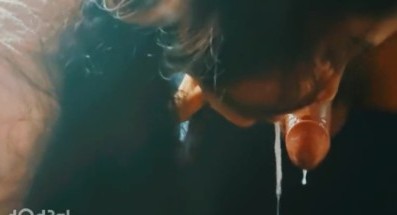 காதலன் பூலில் தேன் சொட்ட ஊம்பும் காதலியின் காஜி