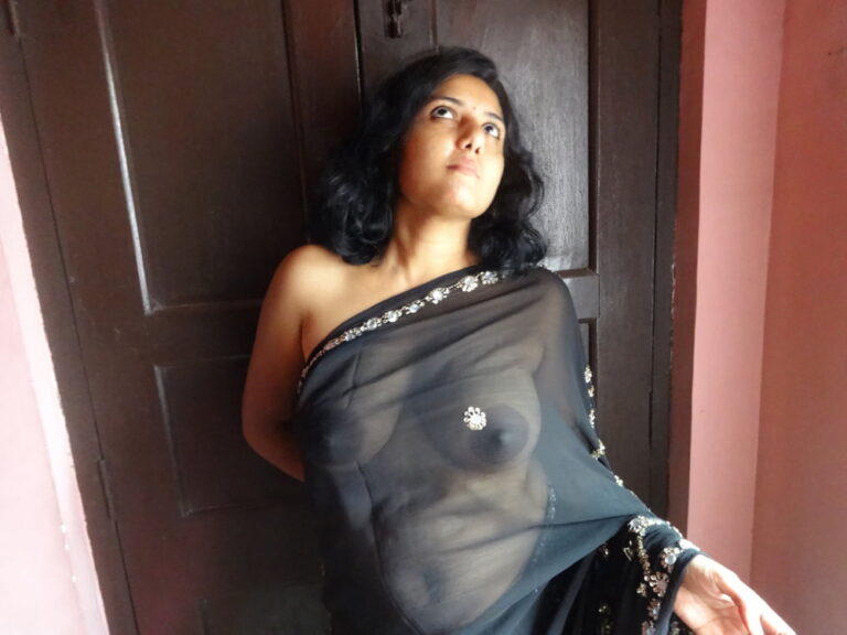 நண்பனின் அம்மா போட்டு ஓல் காமகதை