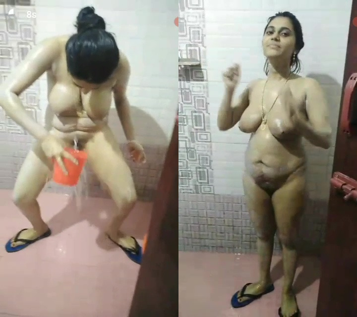 கல்யாணமான அக்கா நியூட் குளியல் போட்டு சிரிக்கிறாள்