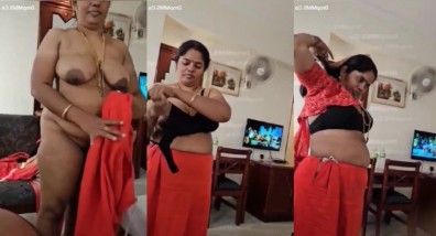 அன்னி மேட்டர் அடிச்சிட்டு உள்ளாடைகளை அணிகிறாள்