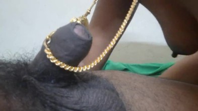 தங்க செயின் தாலியை கழட்டாமல் ஓத்த தேவிடியா மனைவி